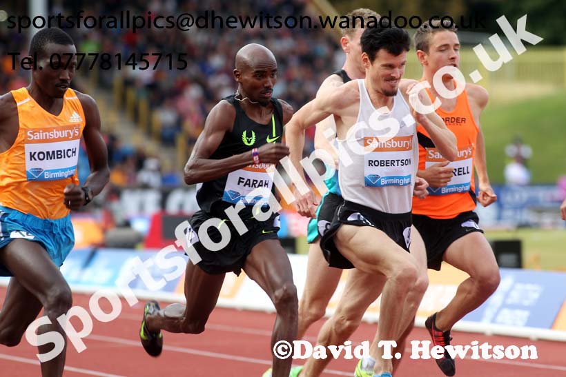 Start of the mens 2 Miles at the Sainsbury's Birmingham Grand Prix. Photos: David T. Hewitson/Sports for All Pics